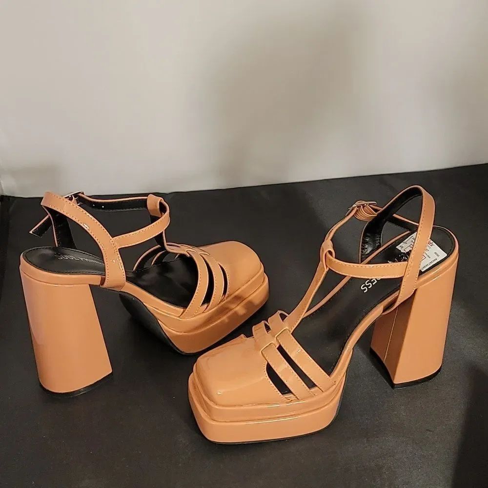 BRAND NEW SOUL PRINCESS BLOCK HEEL SANDAL S2 - Picture 6 of 16